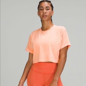 lululemon LA Cropped Boxy Tee